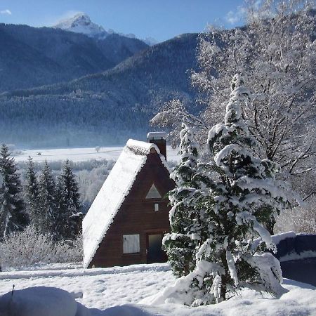 Holiday Home In Jenig Carinthia With Pool المظهر الخارجي الصورة